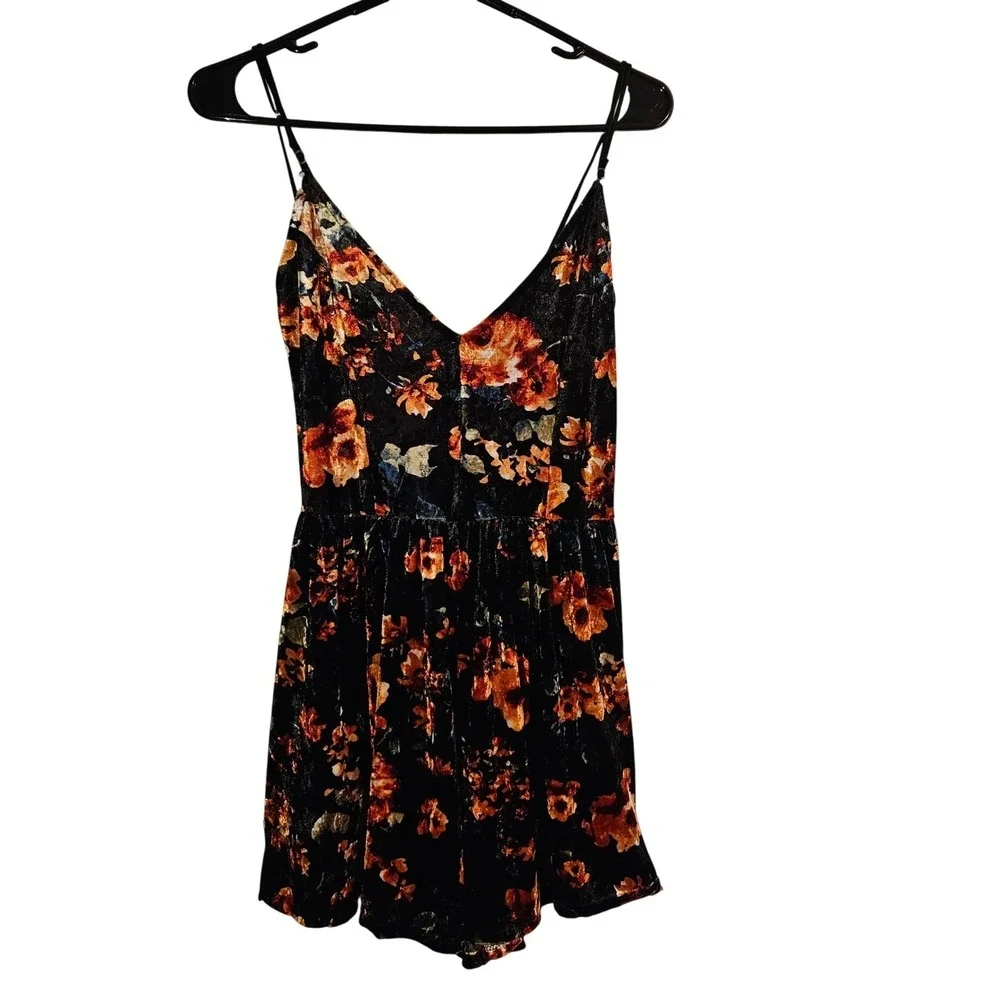 Rue 21 Womens Velvet Dark Floral Babydoll Romper Dress Large Festival Whimsigoth